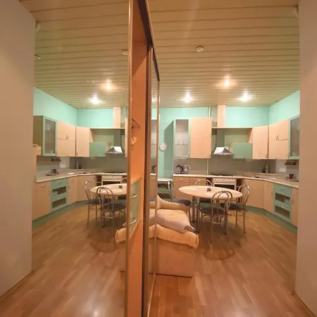 Alunana Premium & Fireplace In Art Nouveau District, 63 Sqm, 1870s, Self Check-in *