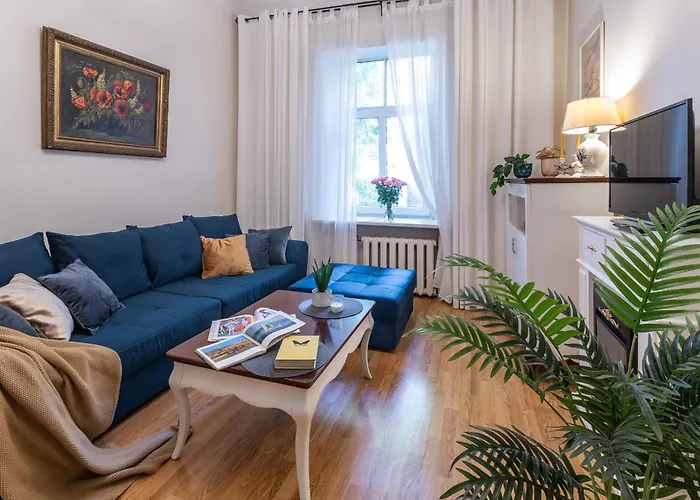 Apartment Alunana Premium & Fireplace In Art Nouveau District, 63 Sqm, 1870s, Self Check-in Riga