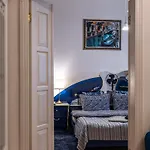 Alunana Premium & Fireplace In Art Nouveau District, 63 Sqm, 1870s, Self Check-in Апартаменты Рига