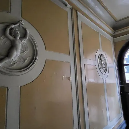 Daire Alunana Premium & Fireplace In Art Nouveau District, 63 Sqm, 1870s, Self Check-in