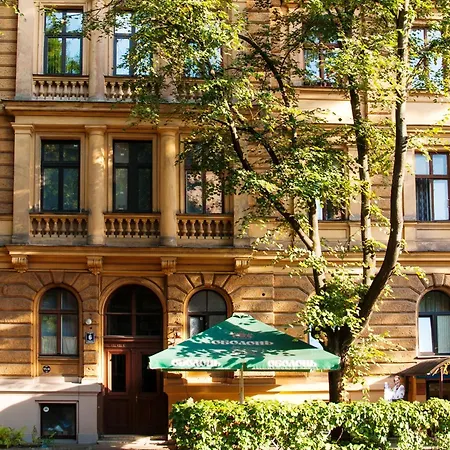 Alunana Premium & Fireplace In Art Nouveau District, 63 Sqm, 1870s, Self Check-in *